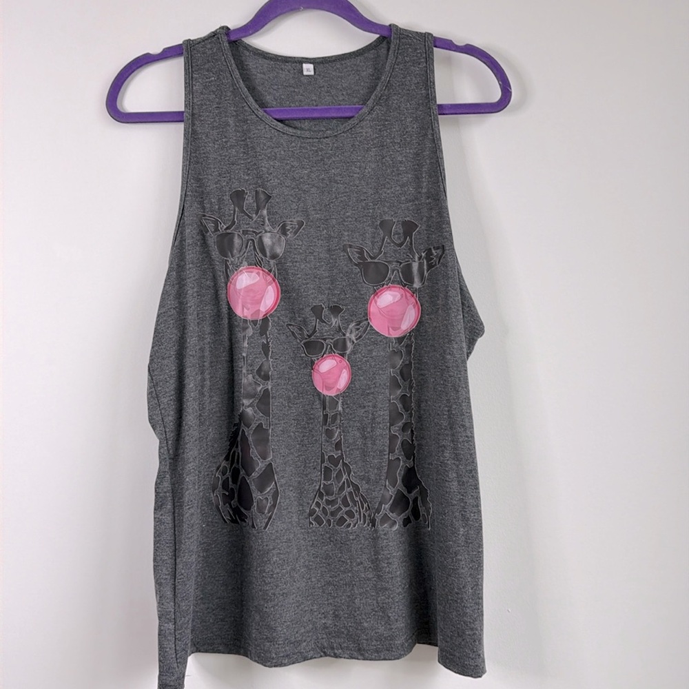 Giraffes Chewing Gum Graphic Tank Top